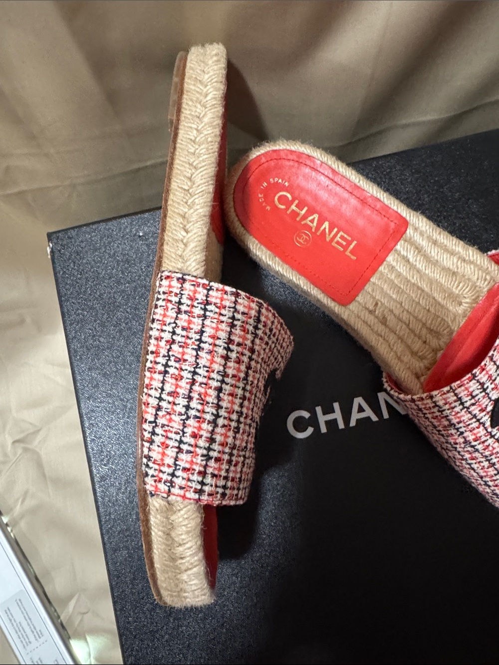 CHANEL Red Tweed Logo Slide Sandals - Picture 4 of 5